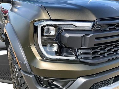 Used 2025 Ford Ranger Raptor AWD/4WD image 33