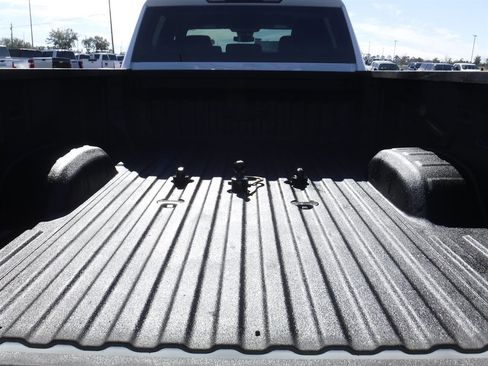 Used 2024 Chevrolet Silverado 3500 LT image 10