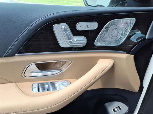 New 2026 Mercedes-Benz GLS 450 4MATIC image 13