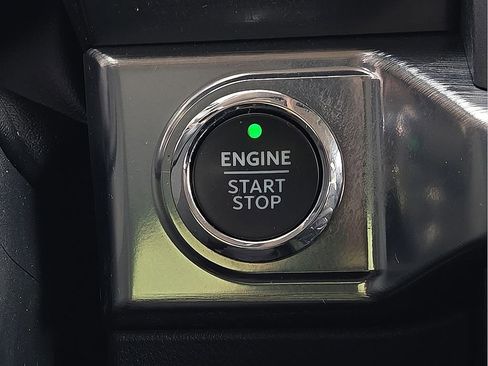 Used 2021 Ford F150 Lariat image 15