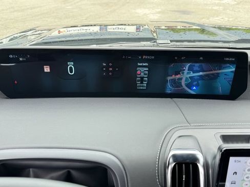 Certified 2026 Ford Expedition Platinum AWD/4WD image 14