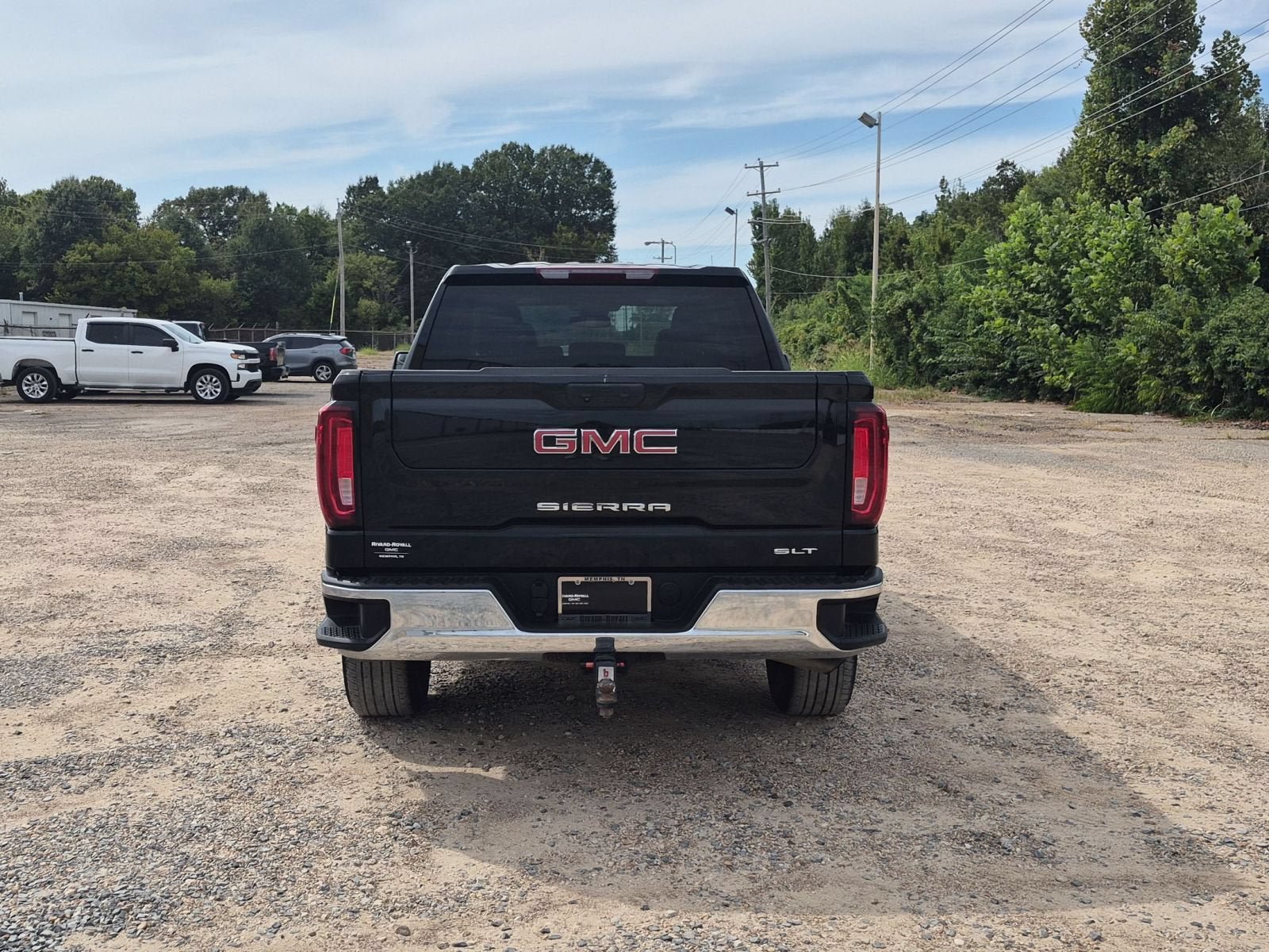 Used 2025 GMC Sierra 1500 SLT RWD image 5