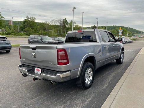 Used 2019 RAM 1500 Laramie AWD/4WD image 4