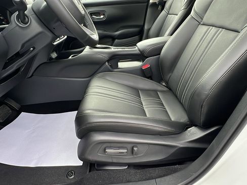 New 2026 Honda HR-V EX-L image 22