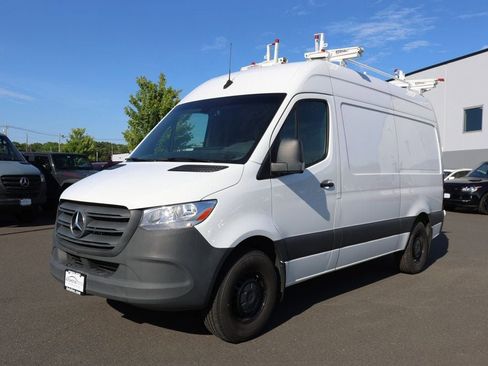 Used 2023 Mercedes-Benz Sprinter 2500 image 1