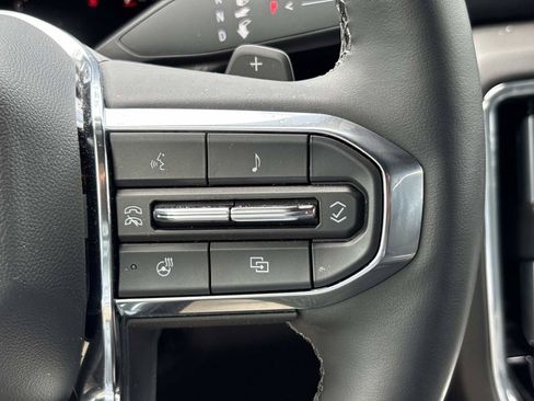 Used 2025 GMC Yukon Denali w/ Denali Reserve Package AWD/4WD image 22