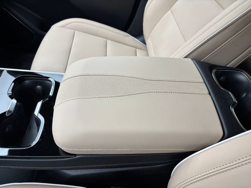 New 2026 Buick Enclave Preferred w/ Power Package FWD image 31
