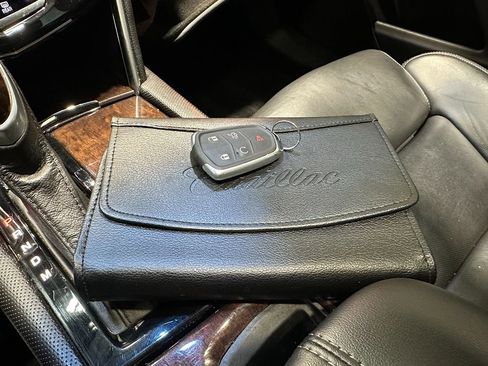 Used 2017 Cadillac XTS Premium Luxury image 43