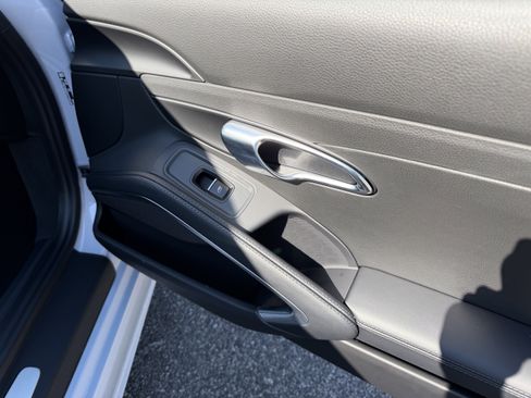 Certified 2024 Porsche 718 Cayman image 22