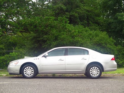 Used 2007 Buick Lucerne CX FWD image 2
