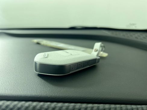 New 2025 Kia EV6 GT-Line image 33