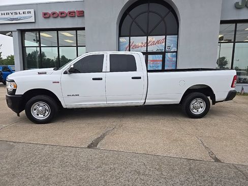 Used 2021 RAM 2500 Tradesman RWD image 5