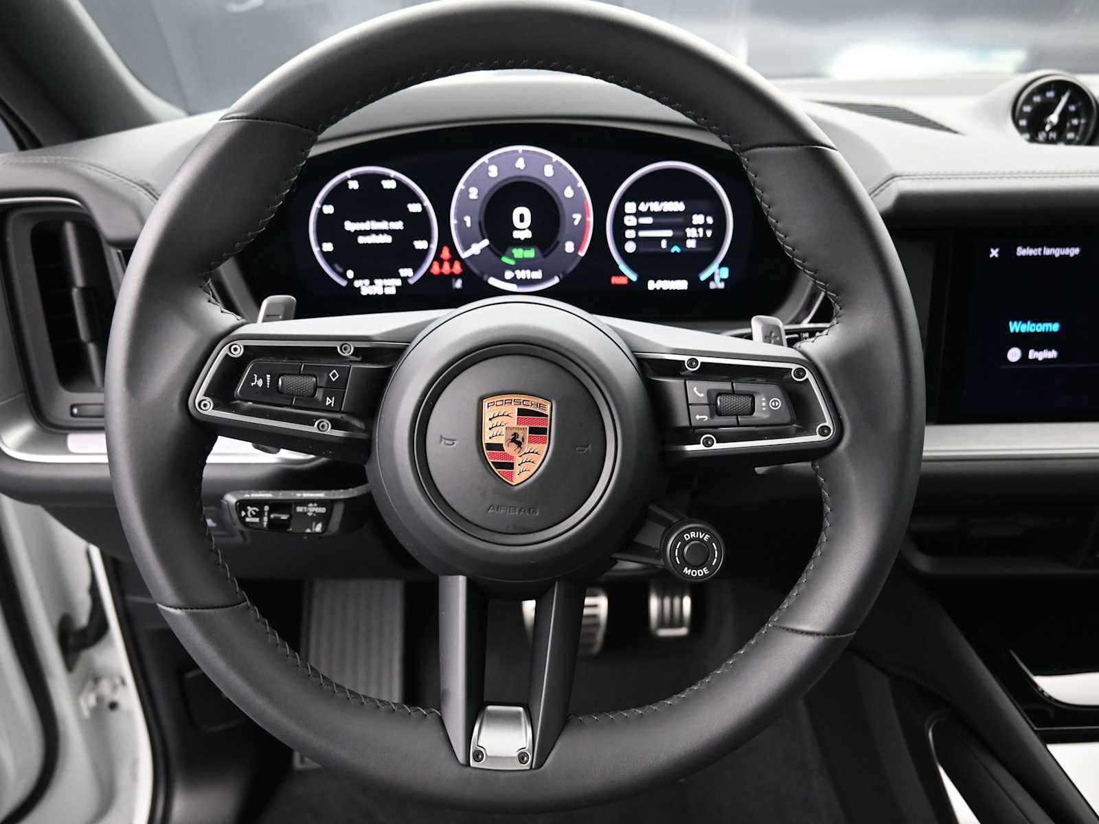 New 2025 Porsche Cayenne E-Hybrid Coupe AWD/4WD image 7