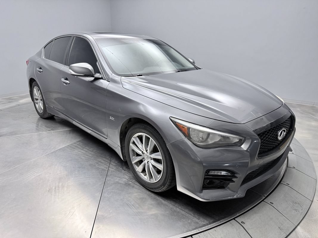 Used 2016 INFINITI Q50 3.0t Premium w/ Driver Assistance Package AWD/4WD image 3