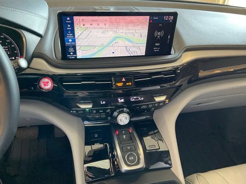 Certified 2026 Acura MDX SH-AWD w/ Technology Package image 16