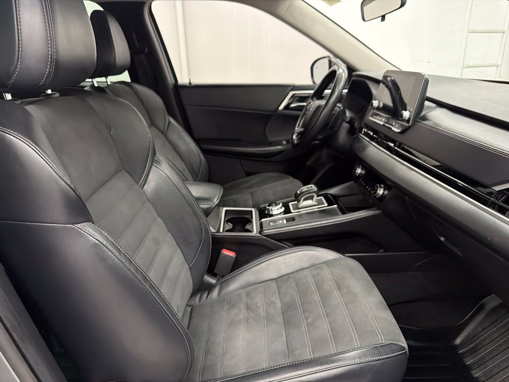 Used 2022 Mitsubishi Outlander SE FWD image 27