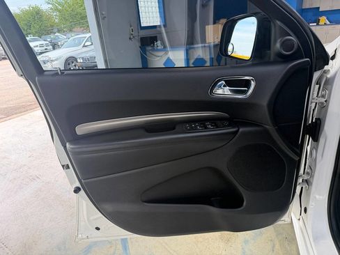 Used 2018 Dodge Durango SXT w/ Quick Order Package 2BB AWD/4WD image 16