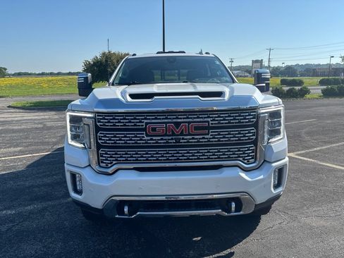 Used 2021 GMC Sierra 2500 Denali w/ Denali Ultimate Package AWD/4WD image 2