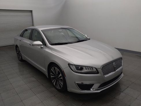 Used 2017 Lincoln MKZ Select w/ Select Plus Package FWD image 13