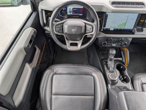 Used 2022 Ford Bronco Badlands AWD/4WD image 10