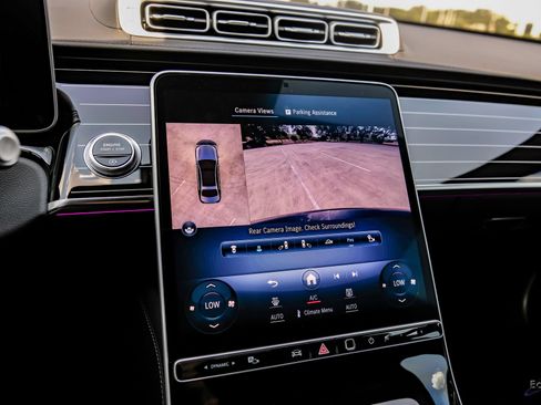 Used 2023 Mercedes-Benz S 580 4MATIC Sedan w/ AMG Line image 52