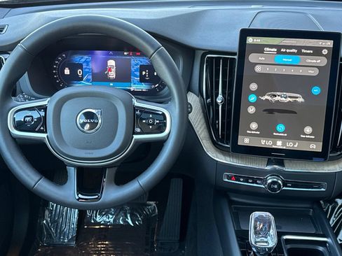 Certified 2026 Volvo XC60 B5 Plus w/ Protection Package Premier AWD/4WD image 15
