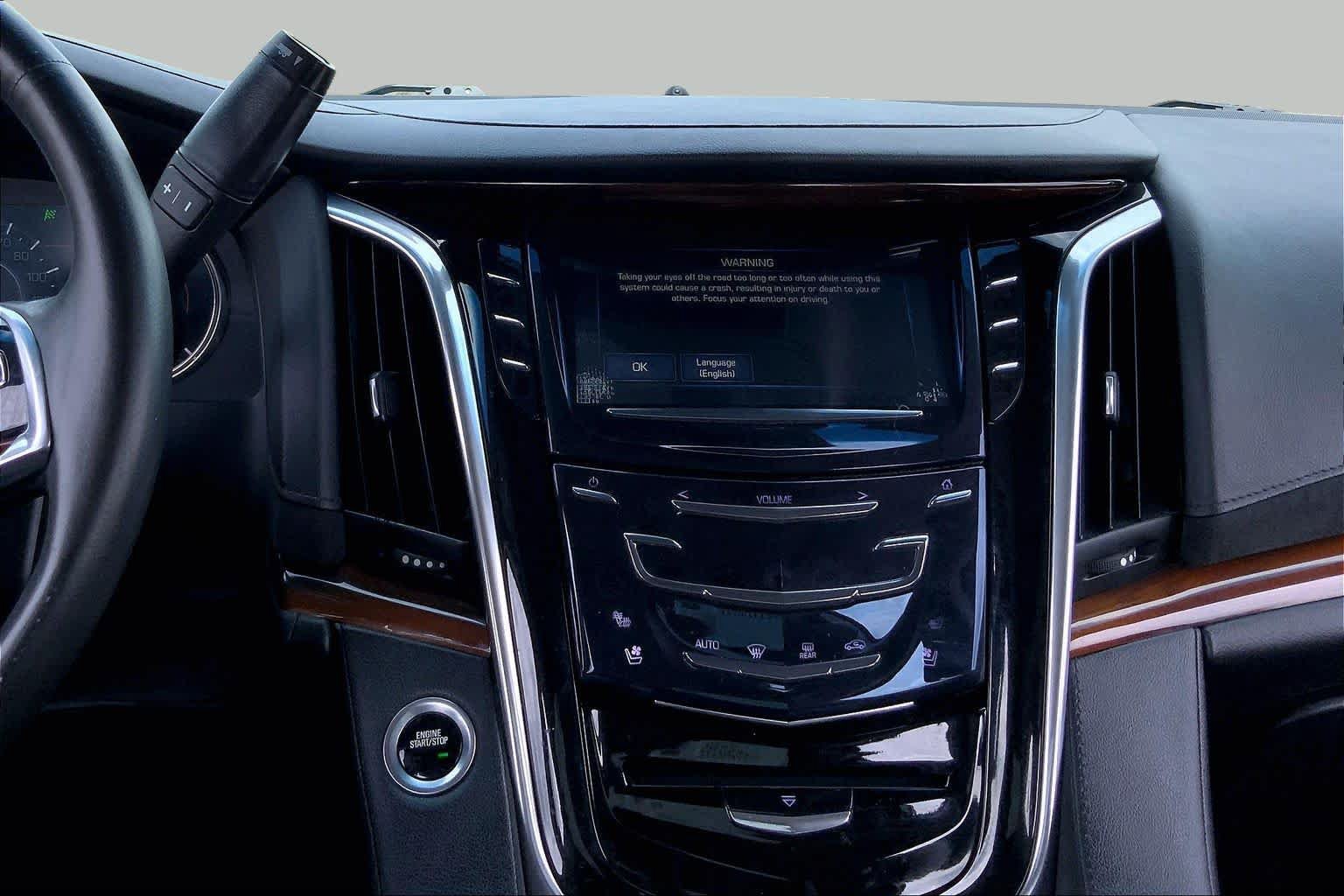 Used 2018 Cadillac Escalade Luxury w/ LPO, Radiant Package RWD image 7