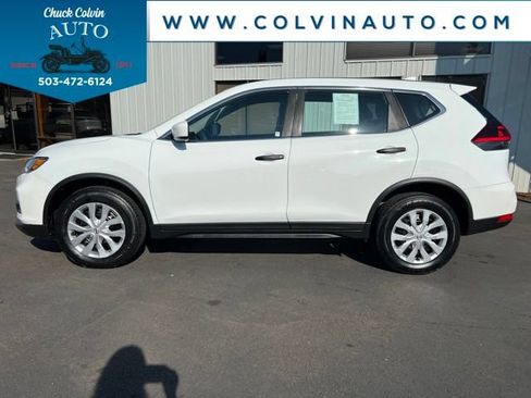 Used 2018 Nissan Rogue S AWD/4WD image 11