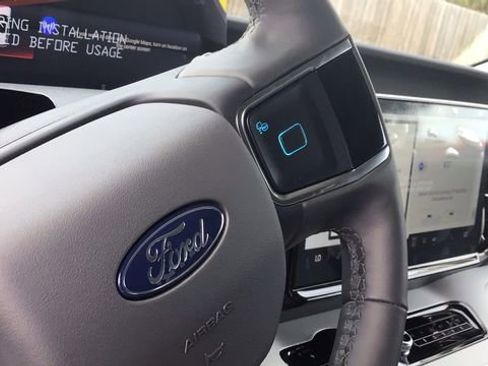 New 2025 Ford Expedition Max Active image 21