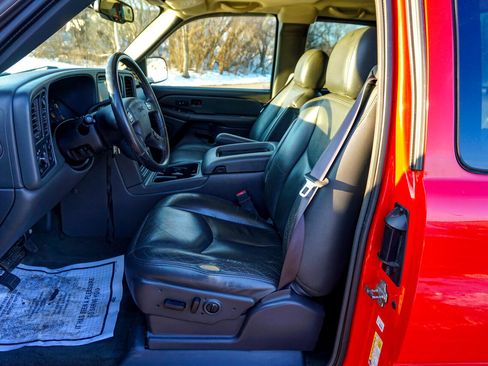 Used 2006 GMC Sierra 1500 SLT w/ Light Duty Power Package image 16