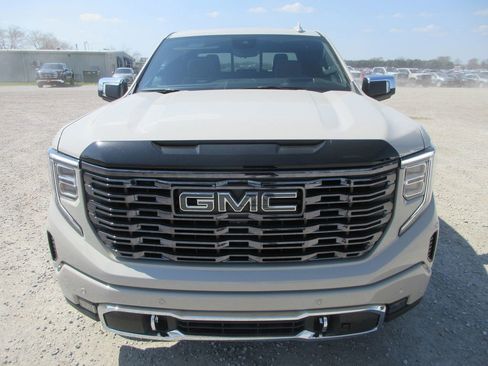 New 2026 GMC Sierra 1500 Denali Ultimate AWD/4WD image 12