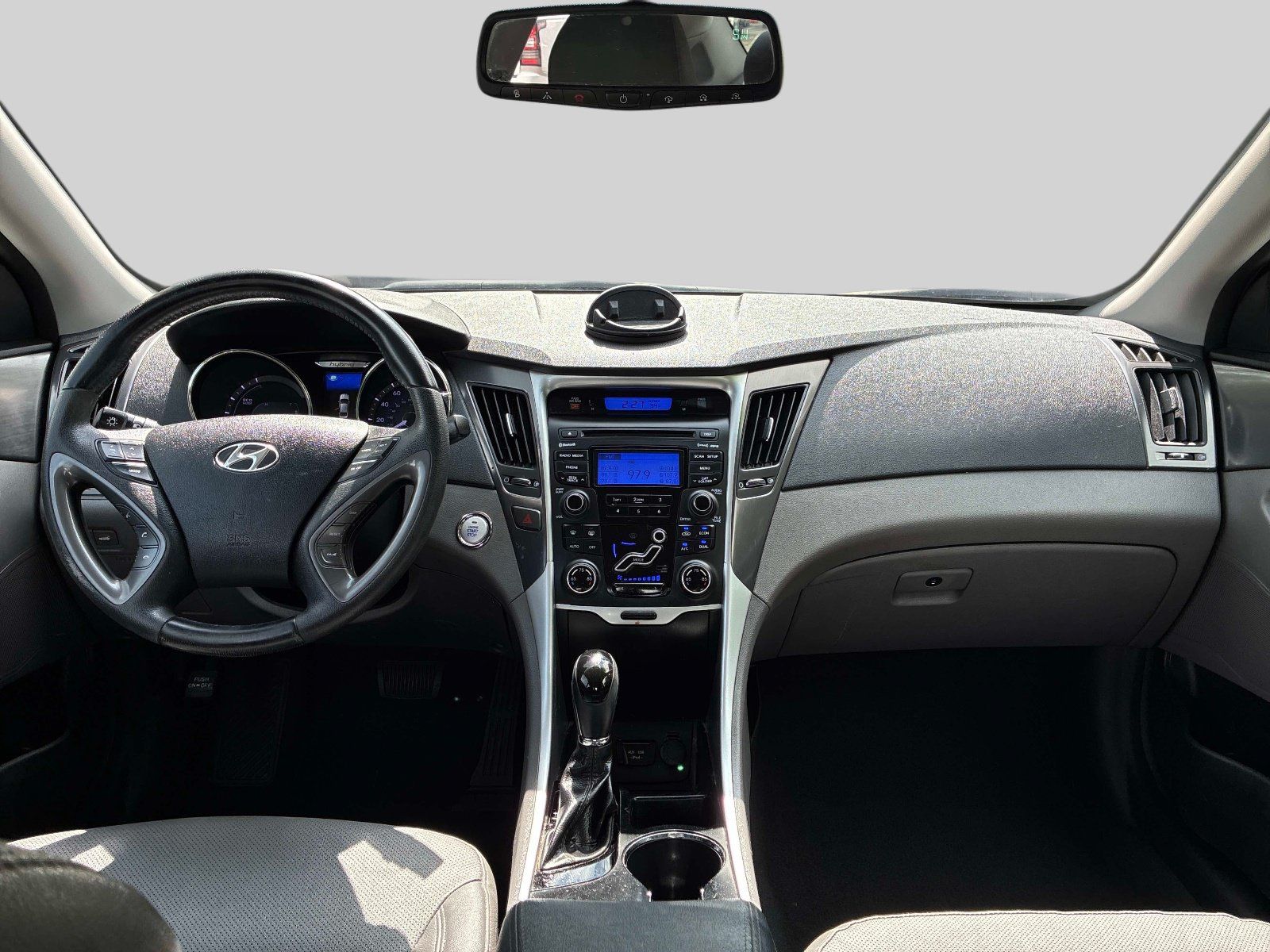 Used 2012 Hyundai Sonata Hybrid w/ Leather Pkg FWD image 15