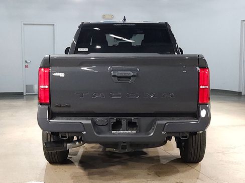 New 2026 Toyota Tacoma SR5 AWD/4WD image 6
