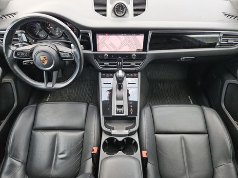 Used 2022 Porsche Macan AWD/4WD image 24