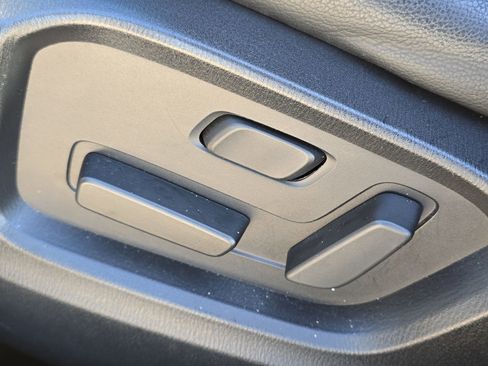 Used 2023 MAZDA CX-5 Carbon Edition image 13