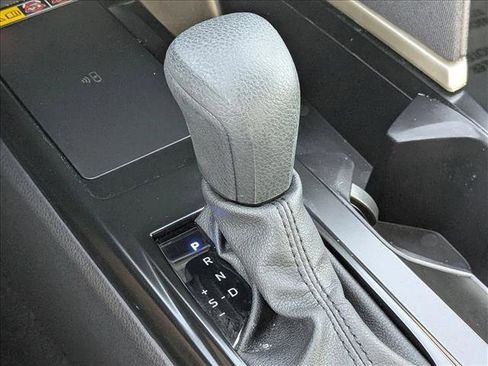 Used 2025 Toyota Camry LE FWD image 12