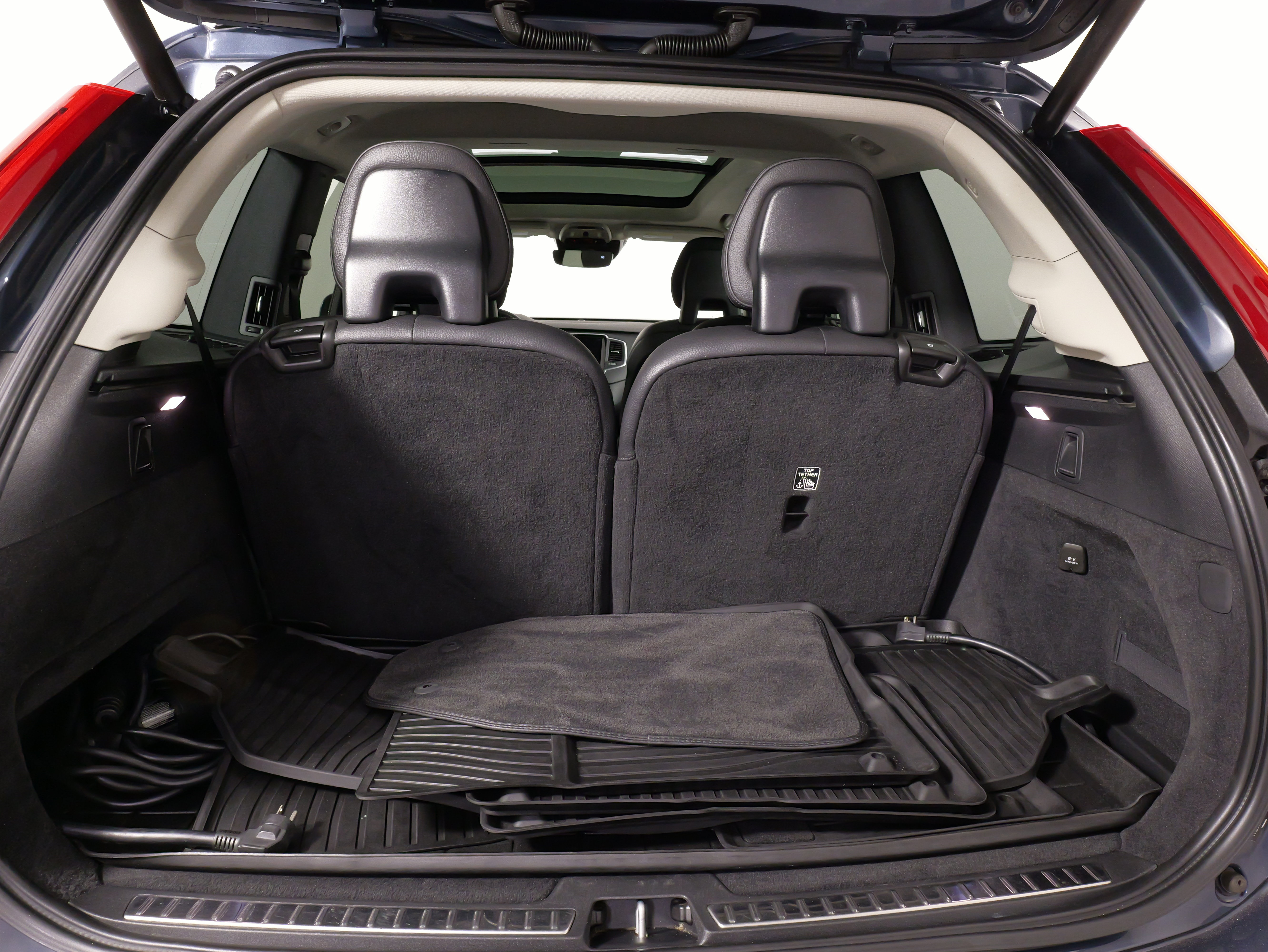 Used 2021 Volvo XC90 T8 Inscription Expression w/ Protection Package Premier AWD/4WD image 36