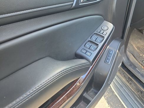 Used 2016 GMC Yukon SLT w/ Open Road Package image 11