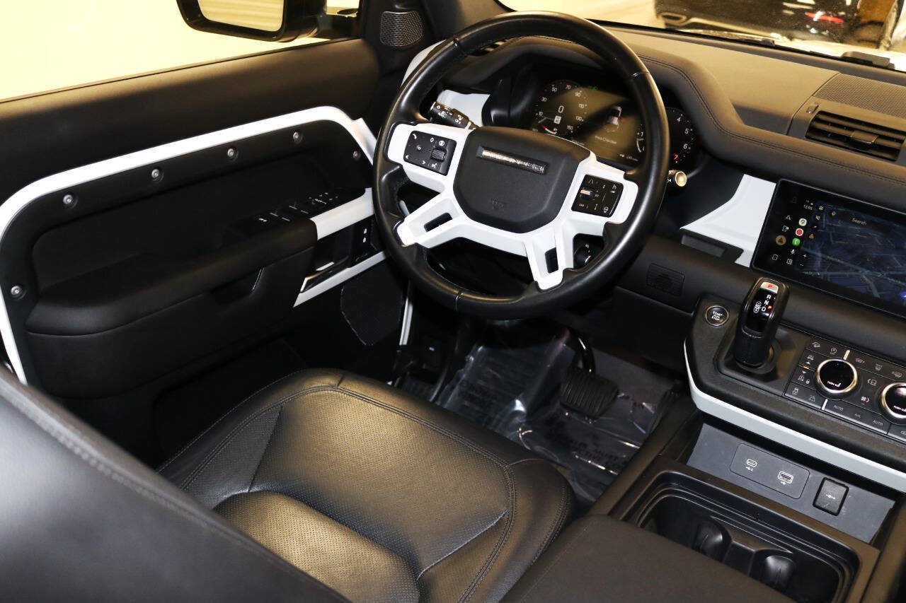 Used 2024 Land Rover Defender 110 S AWD/4WD image 15