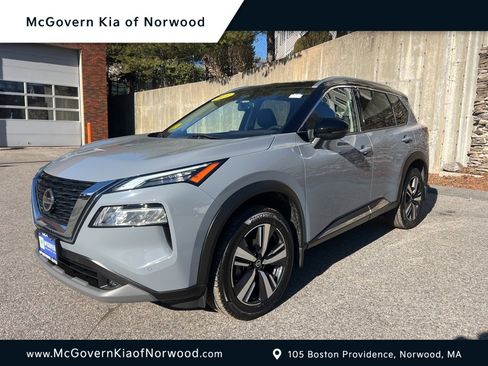 Used 2021 Nissan Rogue SL w/ Premium Package image 1