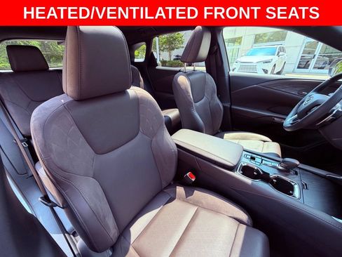 Certified 2026 Lexus RX 350 AWD w/ Convenience Package image 18