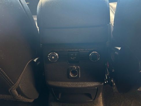 Used 2017 Ford Explorer XLT w/ Equipment Group 202A image 21