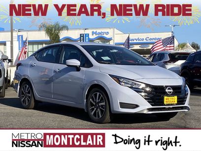 New 2025 Nissan Versa SV w/ Trunk Package