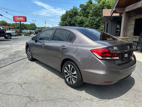 Used 2015 Honda Civic EX image 3