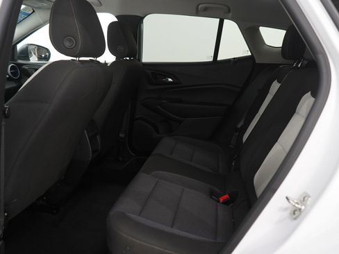 Used 2024 Chevrolet Trax LS w/ Driver Confidence Package image 17