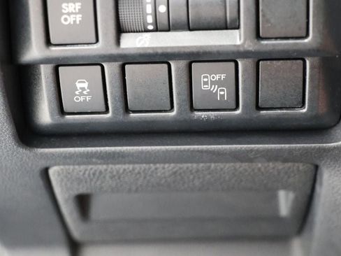 Used 2019 Subaru Crosstrek 2.0i Premium w/ Eyesight System image 26