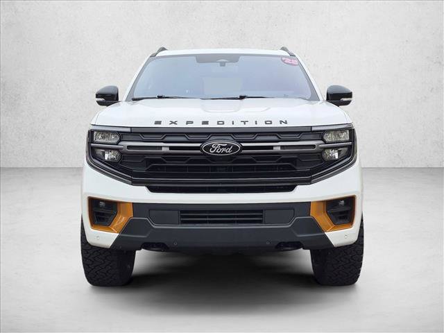 Used 2025 Ford Expedition Tremor AWD/4WD image 2