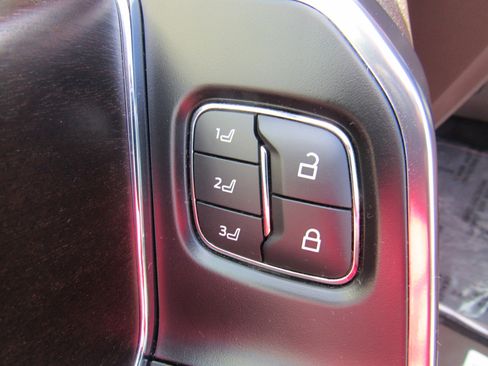 Used 2024 Ford F150 King Ranch image 12