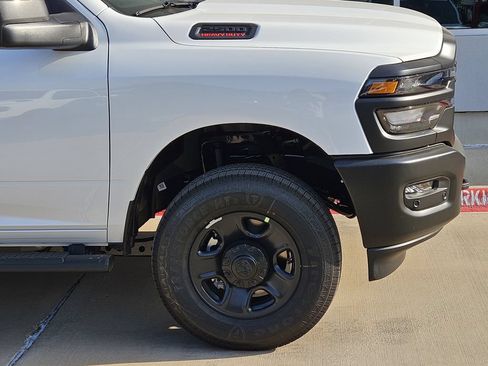 New 2026 RAM 2500 Tradesman AWD/4WD image 6