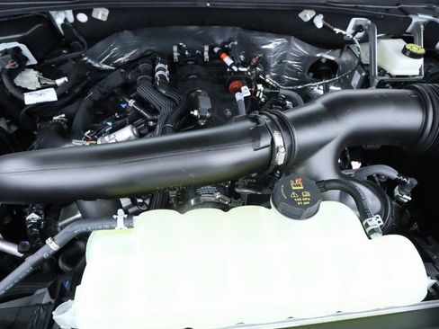 New 2025 Ford Expedition Active image 20